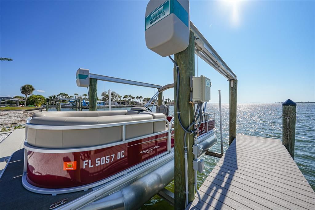 En Venta: $897,000 (2 camas, 3 baños, 1333 Pies cuadrados)