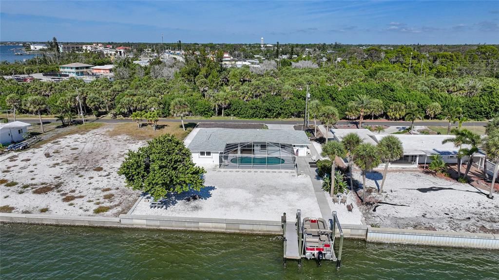 En Venta: $897,000 (2 camas, 3 baños, 1333 Pies cuadrados)