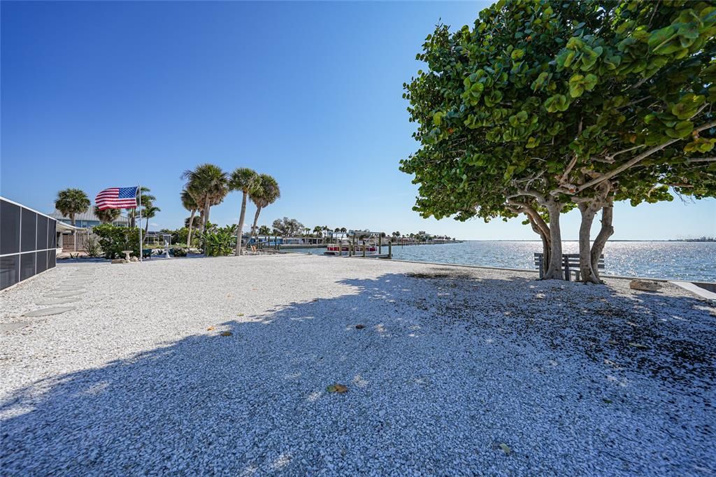 En Venta: $897,000 (2 camas, 3 baños, 1333 Pies cuadrados)