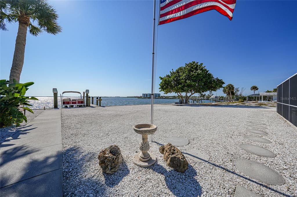 En Venta: $897,000 (2 camas, 3 baños, 1333 Pies cuadrados)