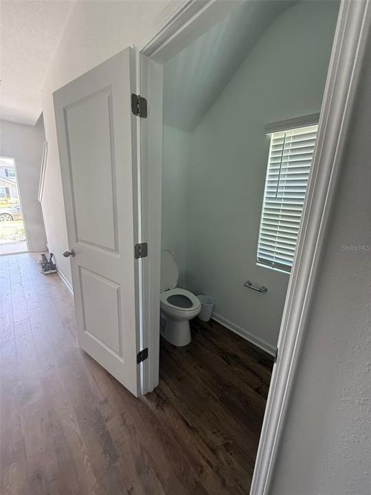 待售: $350,000 (4 贝兹, 2 浴室, 1973 平方英尺)