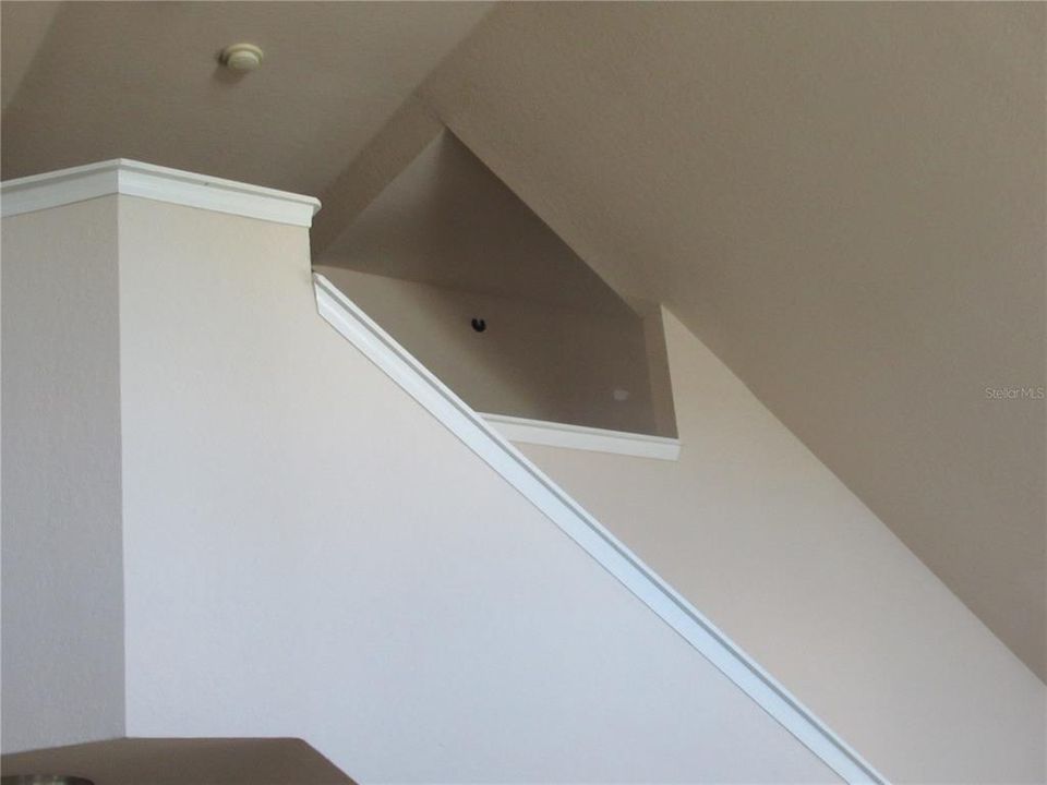 待售: $240,000 (2 贝兹, 2 浴室, 1316 平方英尺)