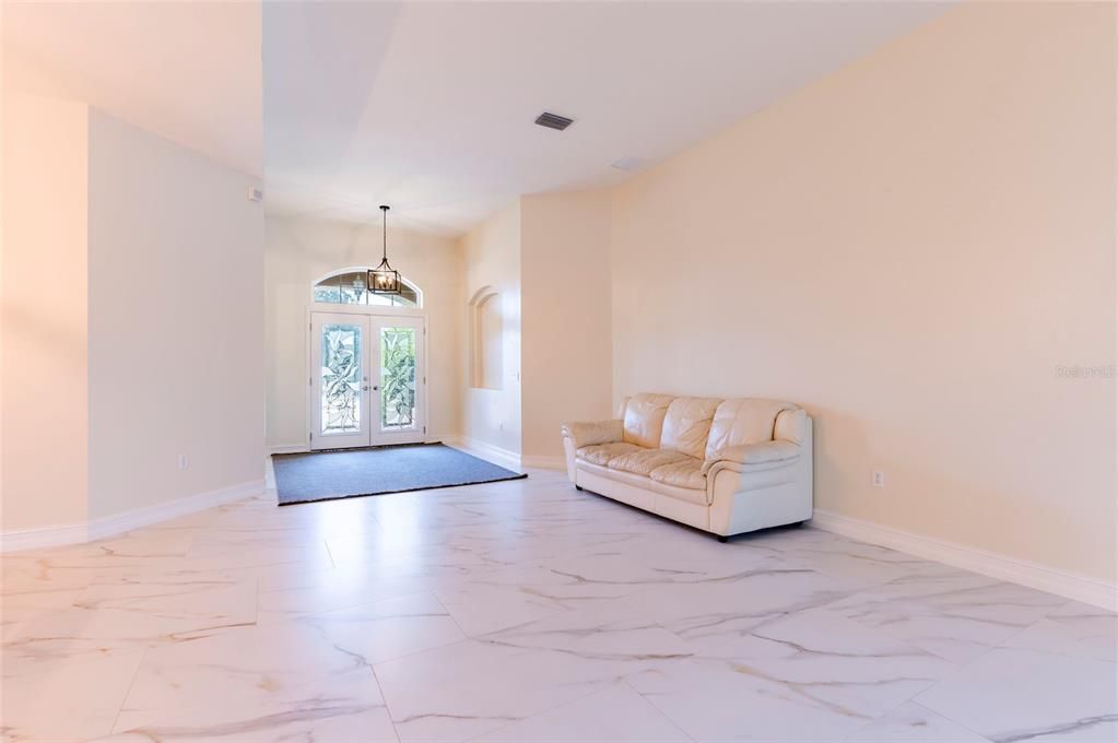 待售: $624,000 (4 贝兹, 3 浴室, 2605 平方英尺)