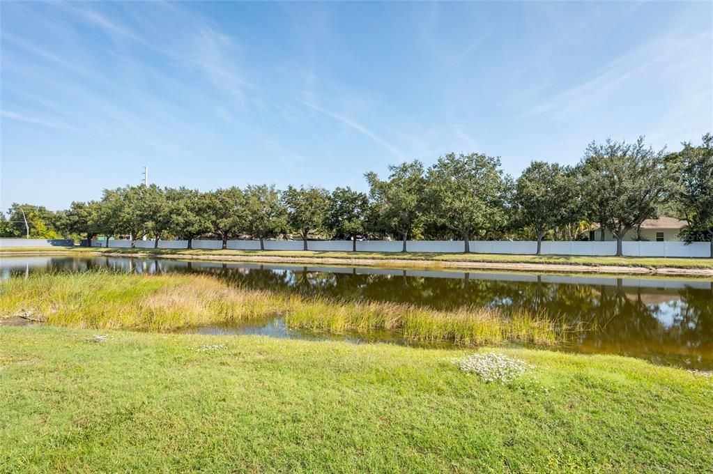 待售: $624,000 (4 贝兹, 3 浴室, 2605 平方英尺)