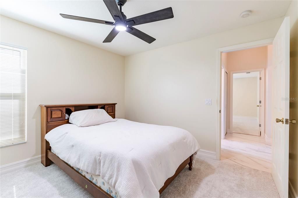 待售: $624,000 (4 贝兹, 3 浴室, 2605 平方英尺)