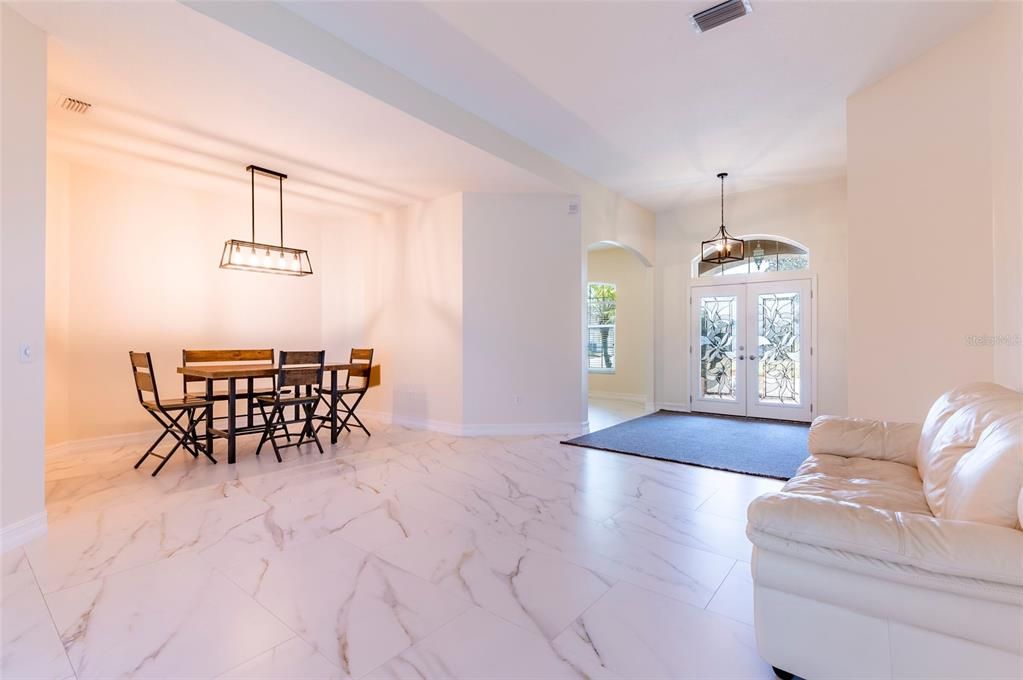 待售: $624,000 (4 贝兹, 3 浴室, 2605 平方英尺)