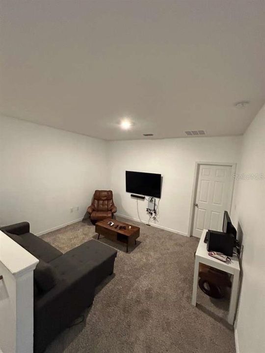 待售: $425,000 (3 贝兹, 2 浴室, 2291 平方英尺)