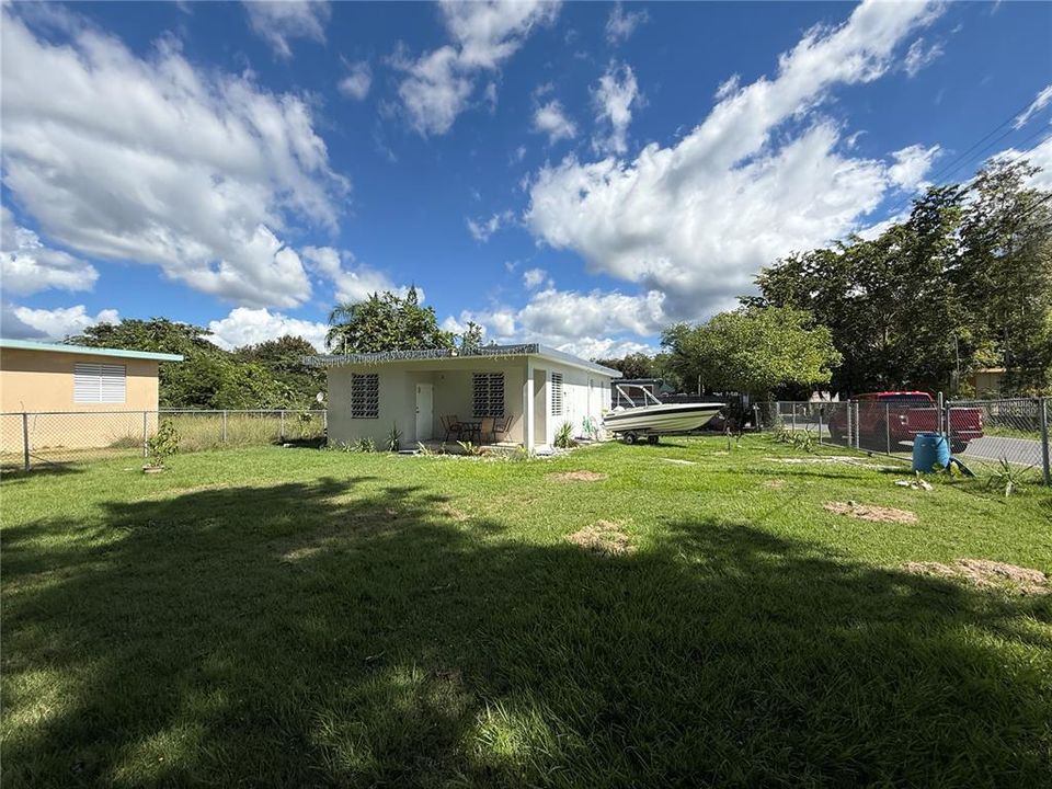 待售: $180,000 (2 贝兹, 2 浴室, 1000 平方英尺)