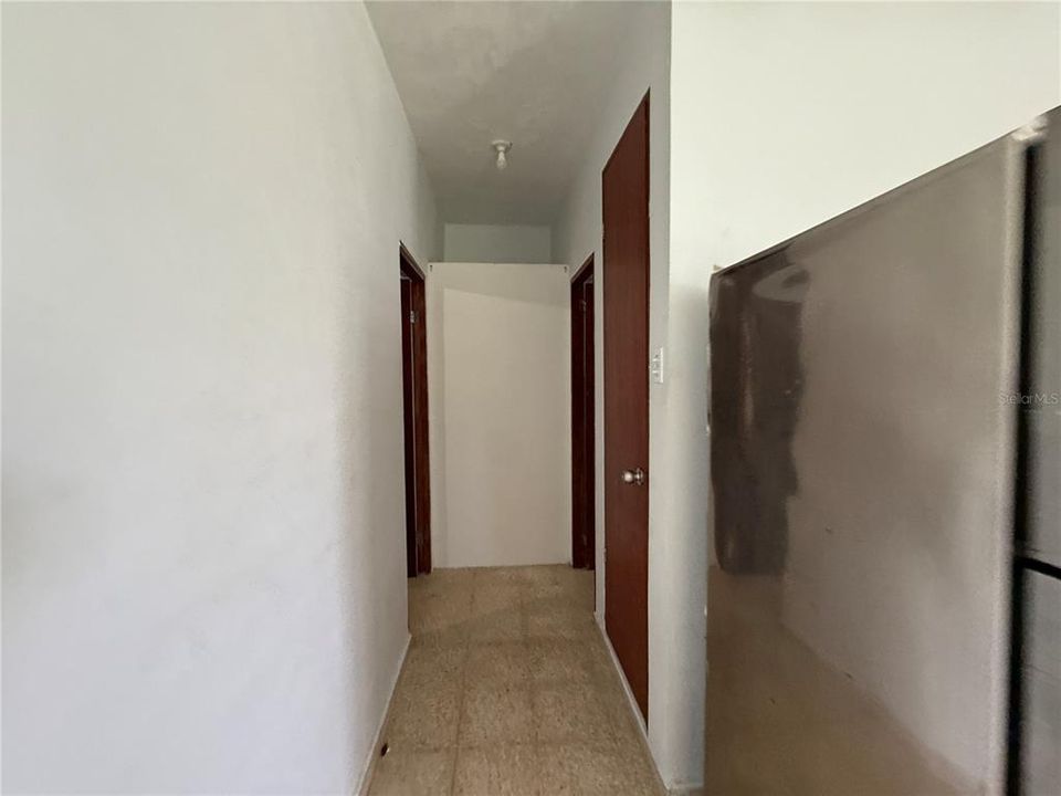 待售: $180,000 (2 贝兹, 2 浴室, 1000 平方英尺)