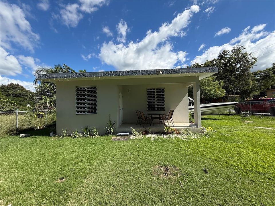 待售: $180,000 (2 贝兹, 2 浴室, 1000 平方英尺)