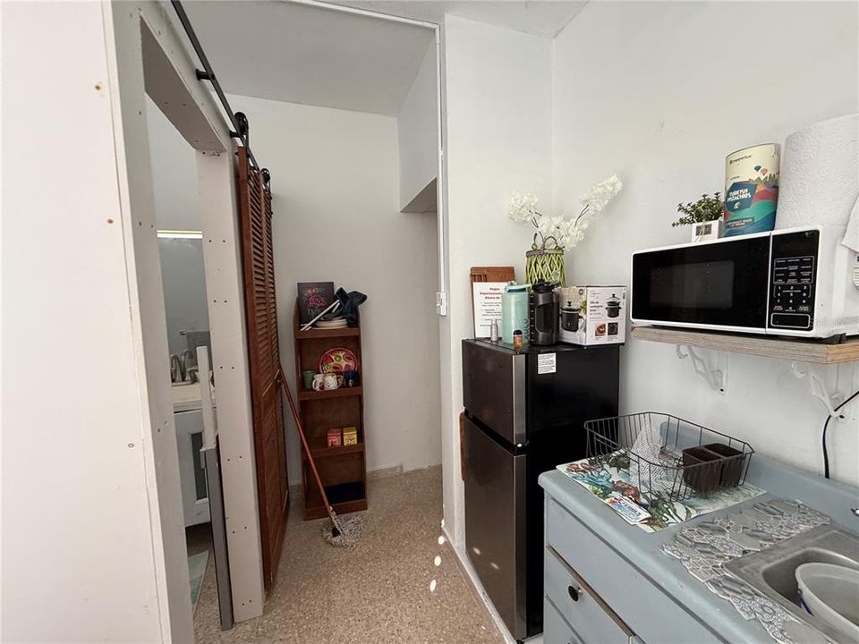 待售: $180,000 (2 贝兹, 2 浴室, 1000 平方英尺)