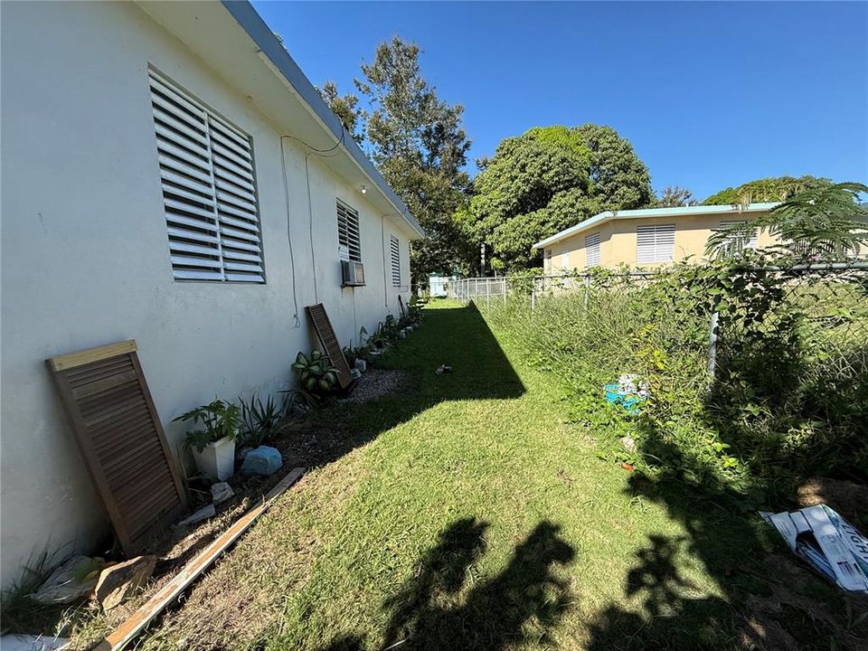 待售: $180,000 (2 贝兹, 2 浴室, 1000 平方英尺)