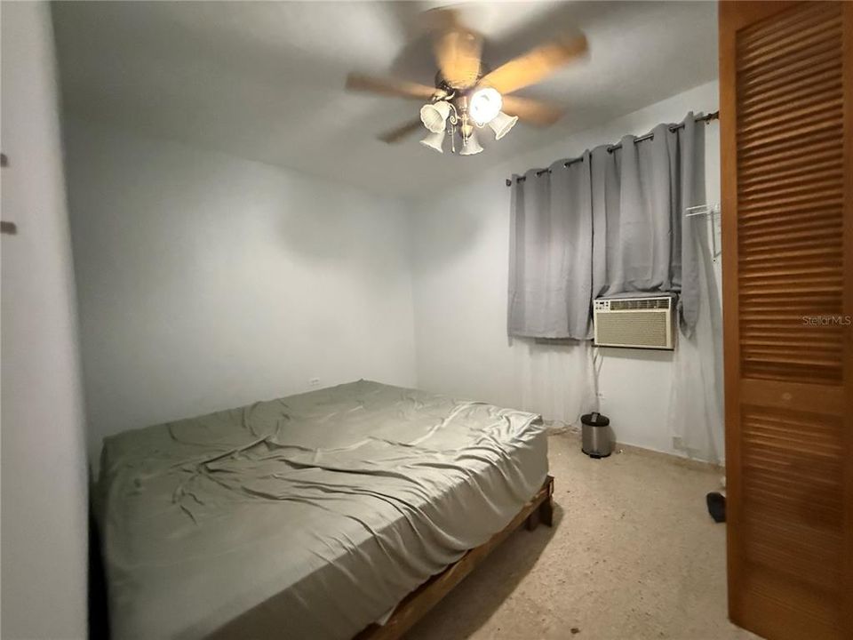 待售: $180,000 (2 贝兹, 2 浴室, 1000 平方英尺)