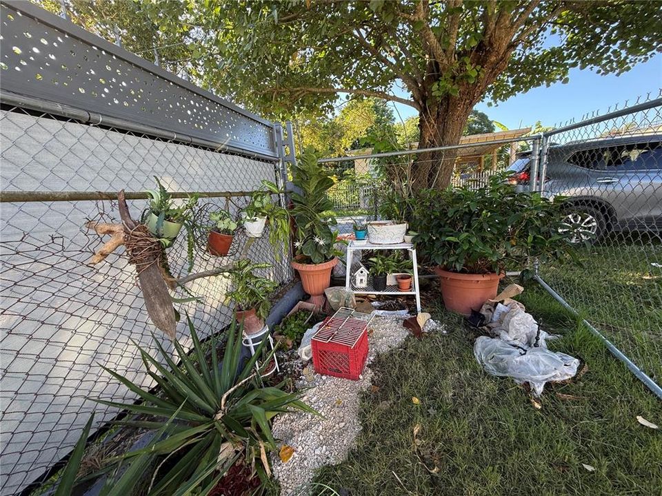 待售: $180,000 (2 贝兹, 2 浴室, 1000 平方英尺)