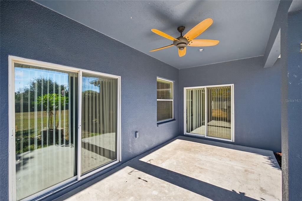 En Venta: $650,000 (4 camas, 3 baños, 2450 Pies cuadrados)