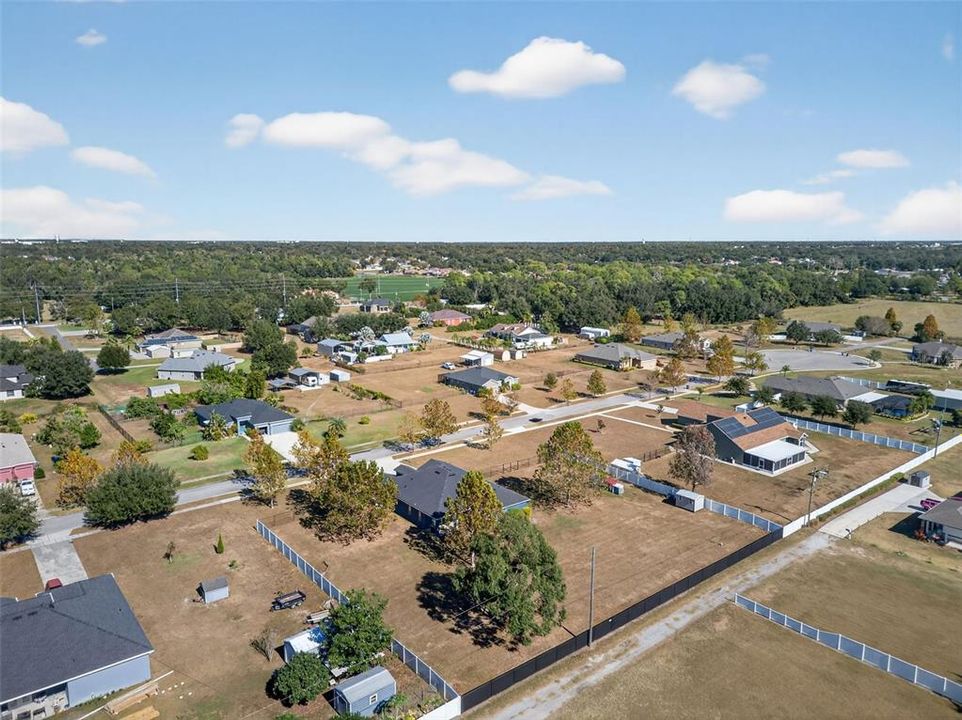 En Venta: $650,000 (4 camas, 3 baños, 2450 Pies cuadrados)