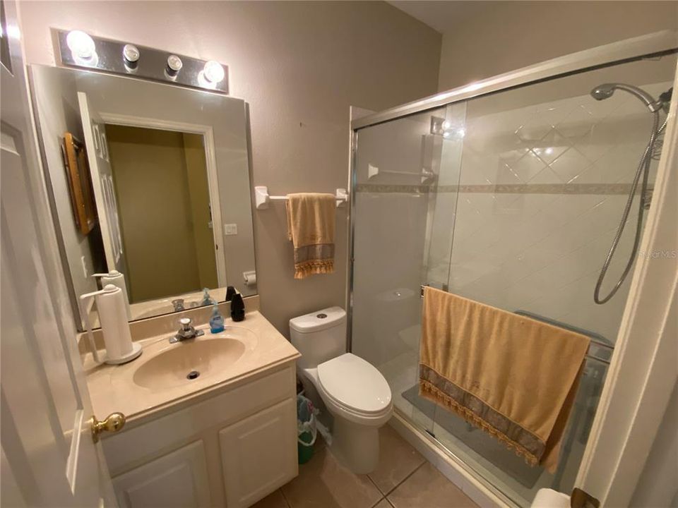 En Venta: $805,000 (4 camas, 4 baños, 3141 Pies cuadrados)