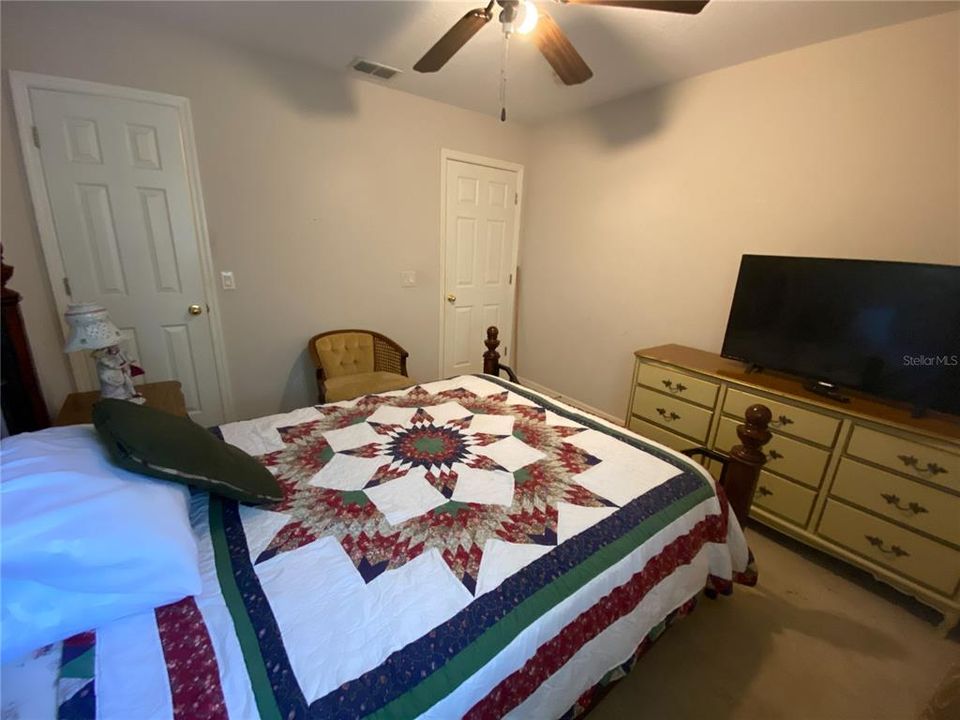 En Venta: $805,000 (4 camas, 4 baños, 3141 Pies cuadrados)