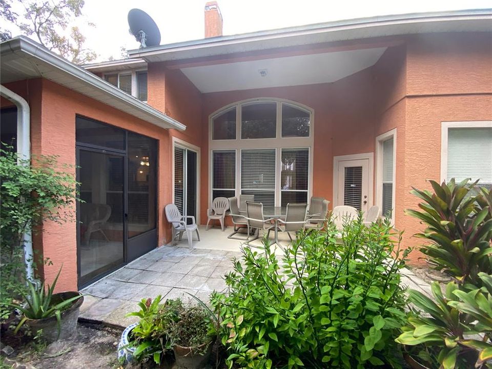 En Venta: $805,000 (4 camas, 4 baños, 3141 Pies cuadrados)