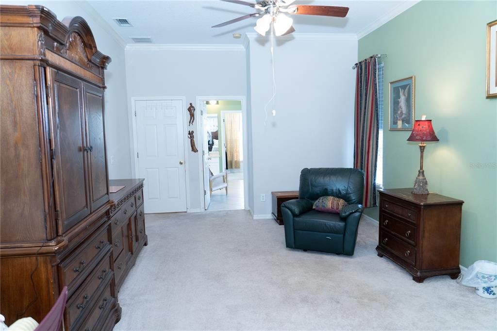 En Venta: $805,000 (4 camas, 4 baños, 3141 Pies cuadrados)