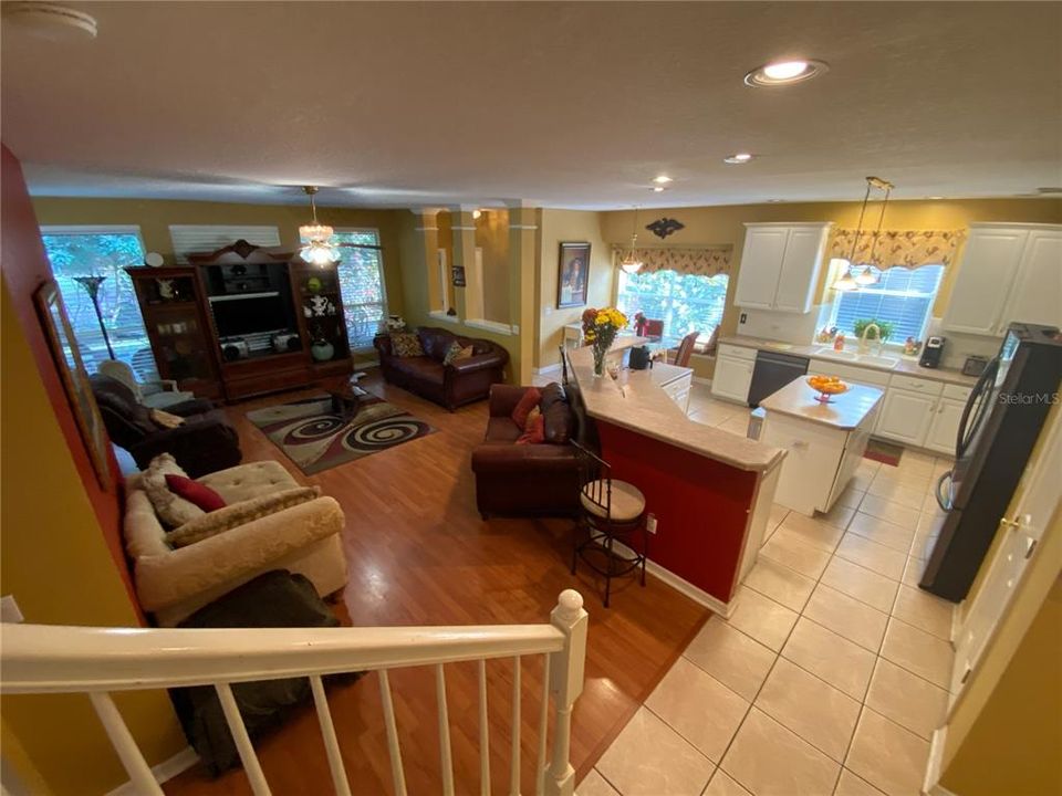 En Venta: $805,000 (4 camas, 4 baños, 3141 Pies cuadrados)