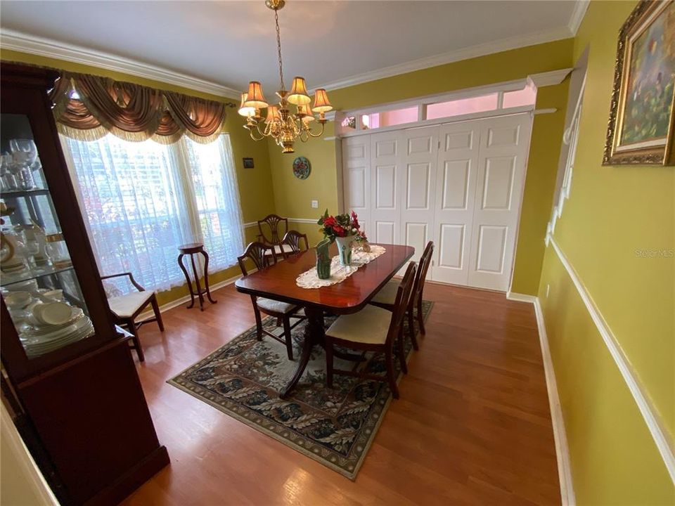 En Venta: $805,000 (4 camas, 4 baños, 3141 Pies cuadrados)