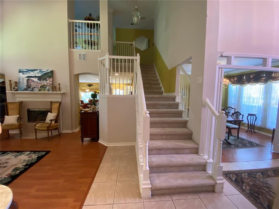 En Venta: $805,000 (4 camas, 4 baños, 3141 Pies cuadrados)