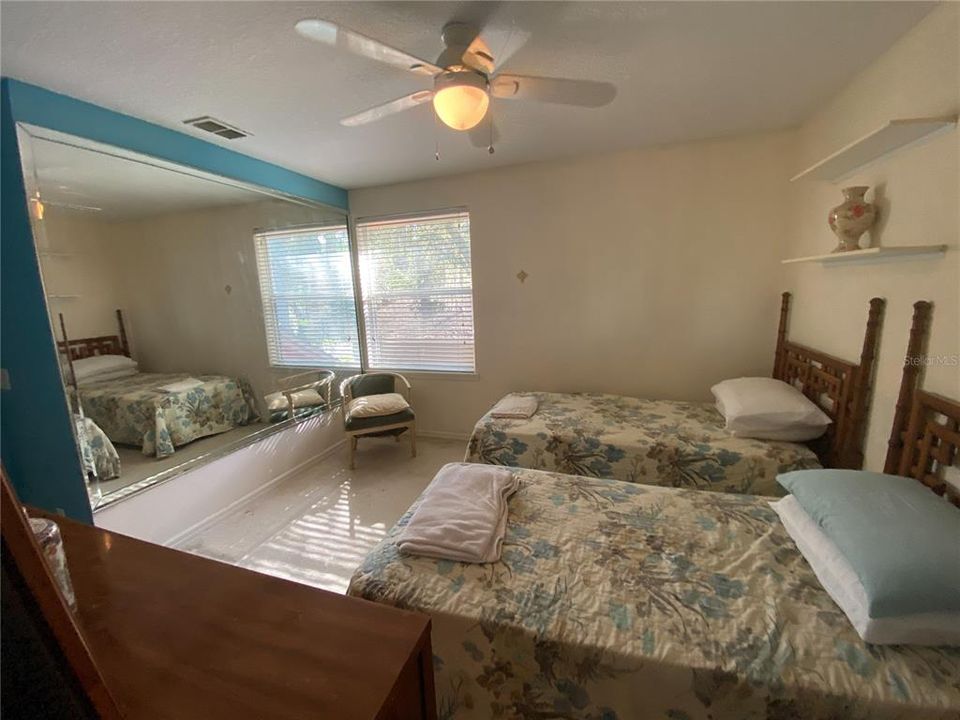 En Venta: $805,000 (4 camas, 4 baños, 3141 Pies cuadrados)