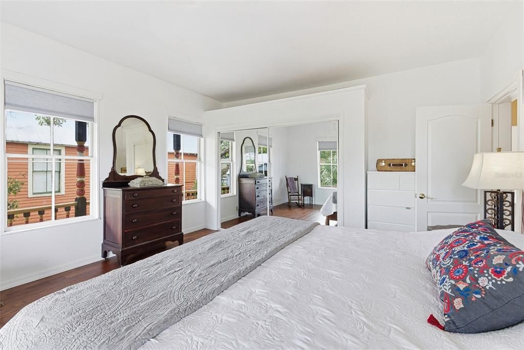 待售: $999,000 (4 贝兹, 3 浴室, 2544 平方英尺)