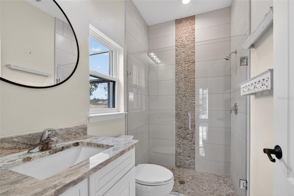 На продажу: $849,990 (5 спален, 4 ванн, 3340 Квадратных фут)