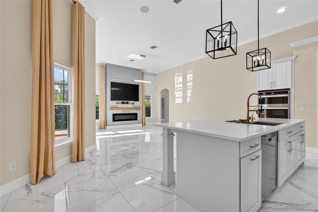 На продажу: $849,990 (5 спален, 4 ванн, 3340 Квадратных фут)