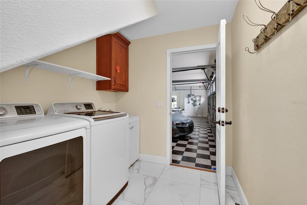 На продажу: $849,990 (5 спален, 4 ванн, 3340 Квадратных фут)