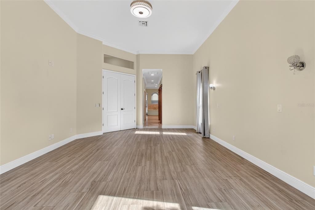 На продажу: $849,990 (5 спален, 4 ванн, 3340 Квадратных фут)