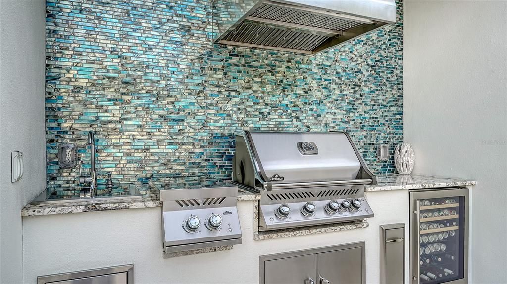 На продажу: $3,100,000 (4 спален, 3 ванн, 2754 Квадратных фут)