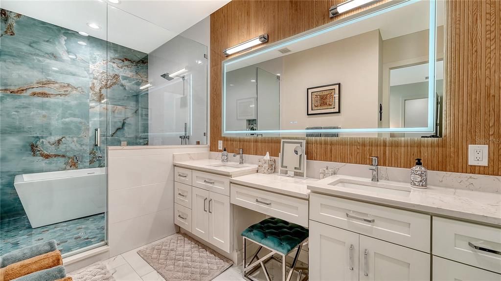 На продажу: $3,100,000 (4 спален, 3 ванн, 2754 Квадратных фут)