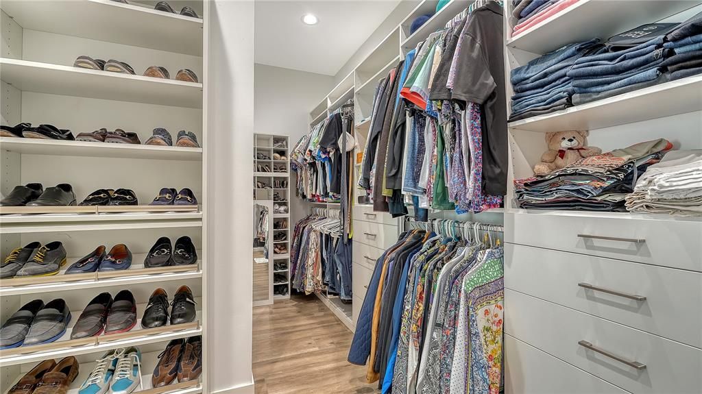 На продажу: $3,100,000 (4 спален, 3 ванн, 2754 Квадратных фут)