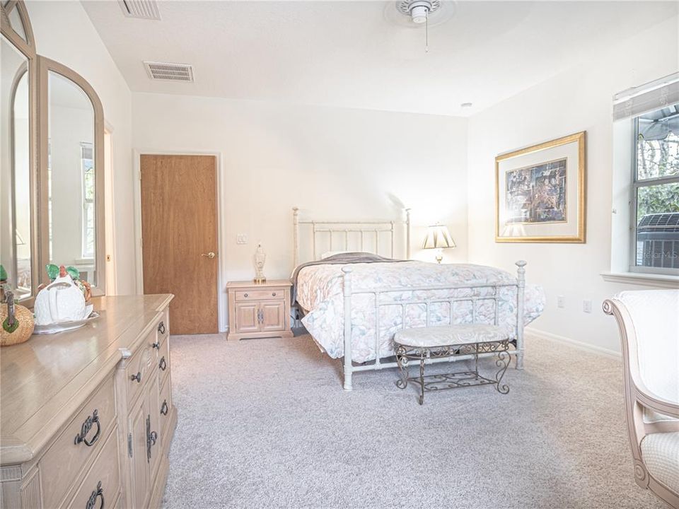 For Rent: $6,000 (4 beds, 4 baths, 3316 Square Feet)