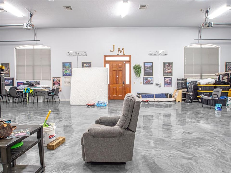 For Rent: $6,000 (4 beds, 4 baths, 3316 Square Feet)