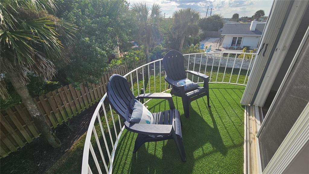 待售: $279,900 (2 贝兹, 2 浴室, 1216 平方英尺)