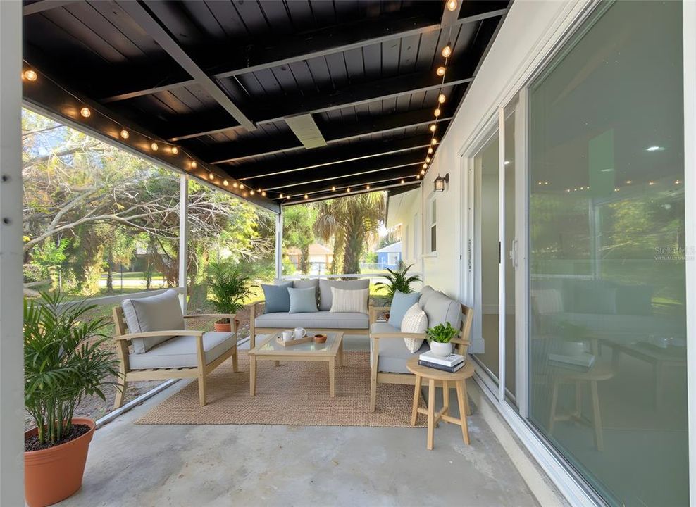 En Venta: $245,000 (3 camas, 2 baños, 1016 Pies cuadrados)