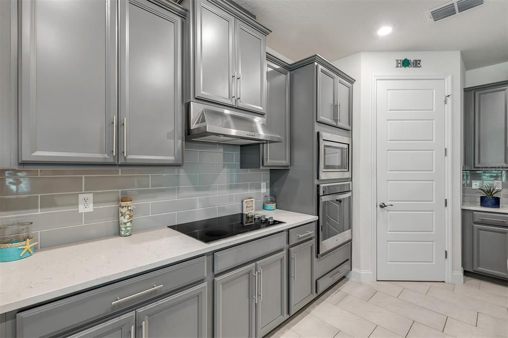 На продажу: $485,000 (4 спален, 3 ванн, 2115 Квадратных фут)