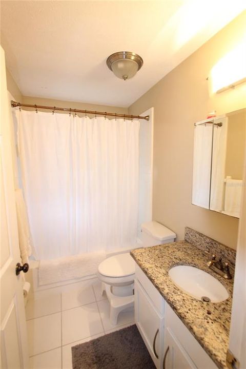 En Venta: $400,000 (3 camas, 2 baños, 1615 Pies cuadrados)