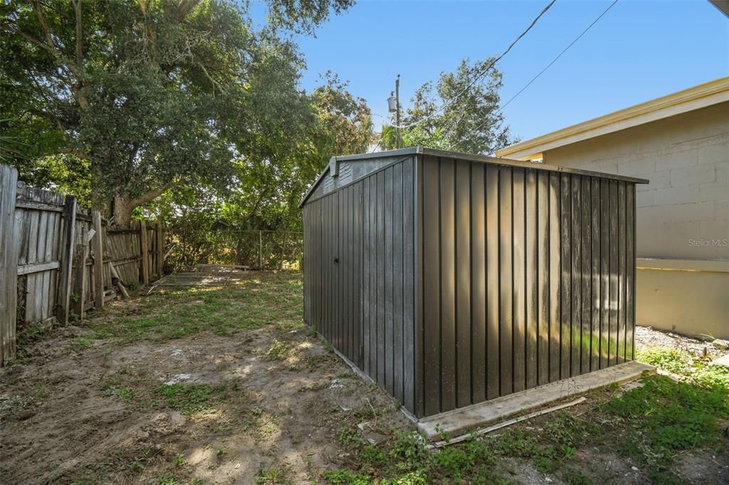 待售: $249,900 (3 贝兹, 1 浴室, 1091 平方英尺)