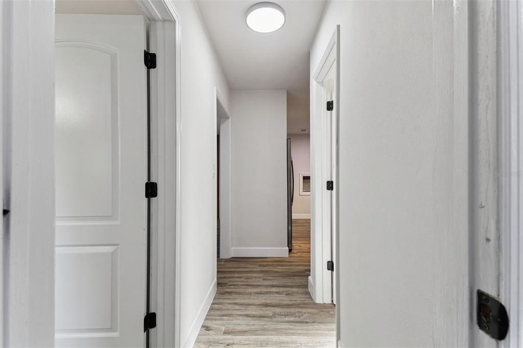 待售: $249,900 (3 贝兹, 1 浴室, 1091 平方英尺)