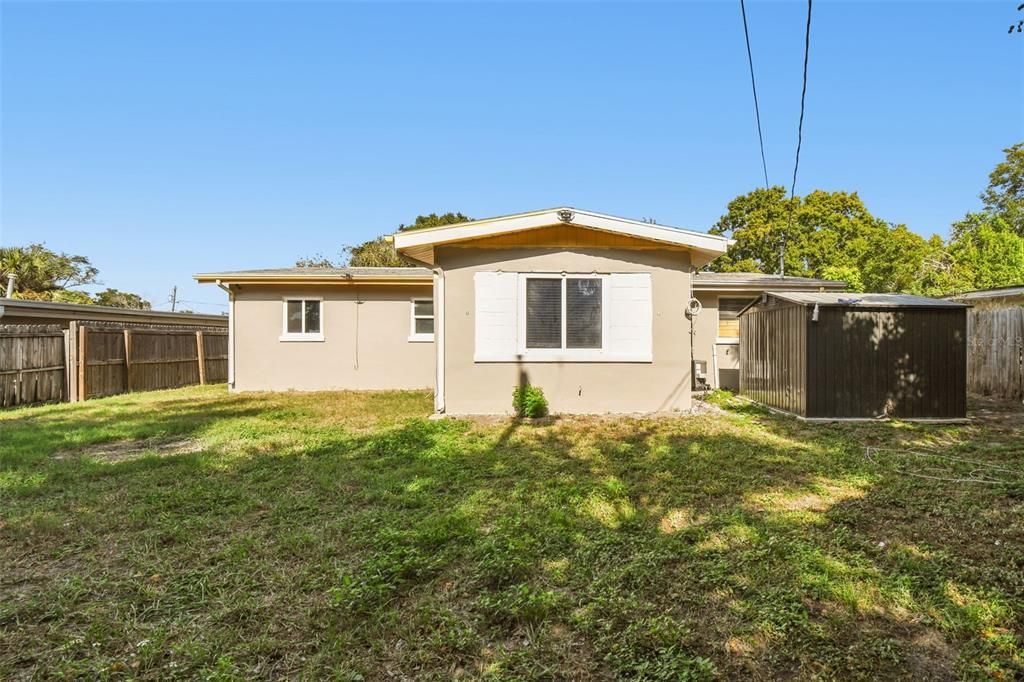 待售: $249,900 (3 贝兹, 1 浴室, 1091 平方英尺)