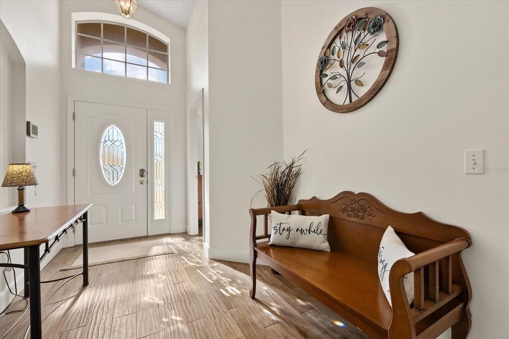 For Sale: $445,000 (4 beds, 3 baths, 1662 Square Feet)