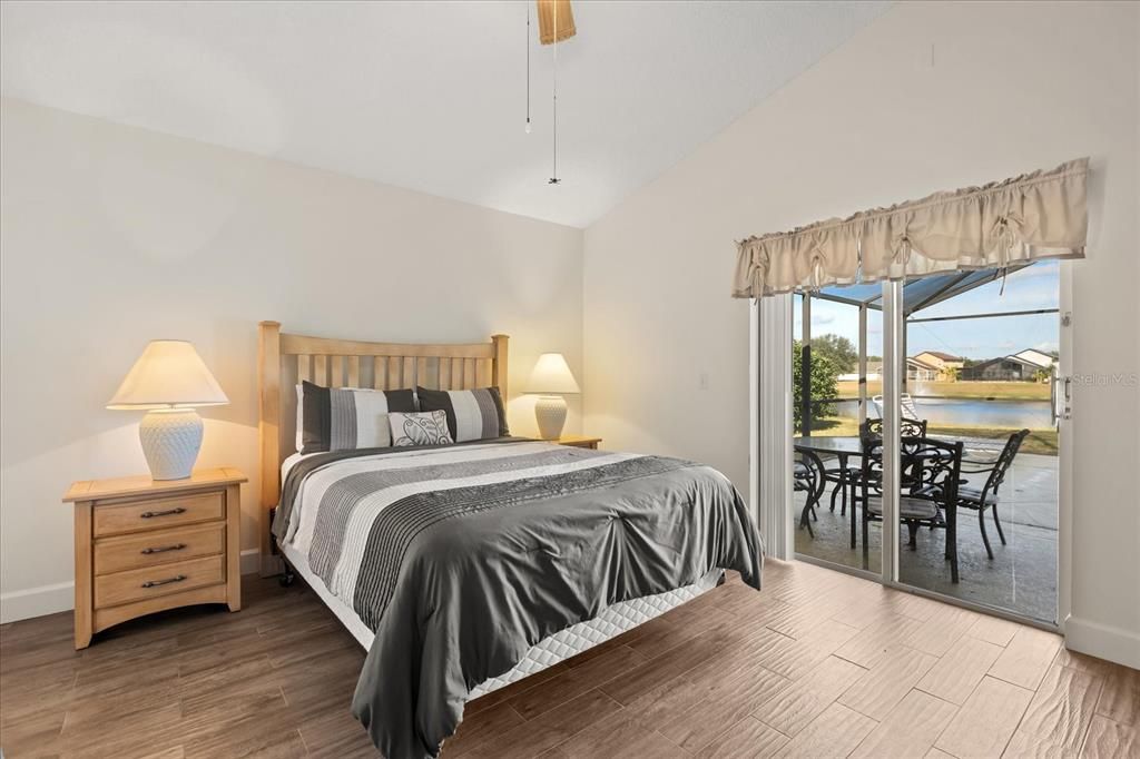 For Sale: $445,000 (4 beds, 3 baths, 1662 Square Feet)