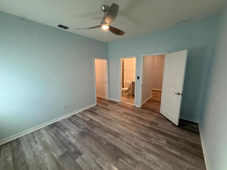 En Renta: $2,800 (4 camas, 3 baños, 2320 Pies cuadrados)