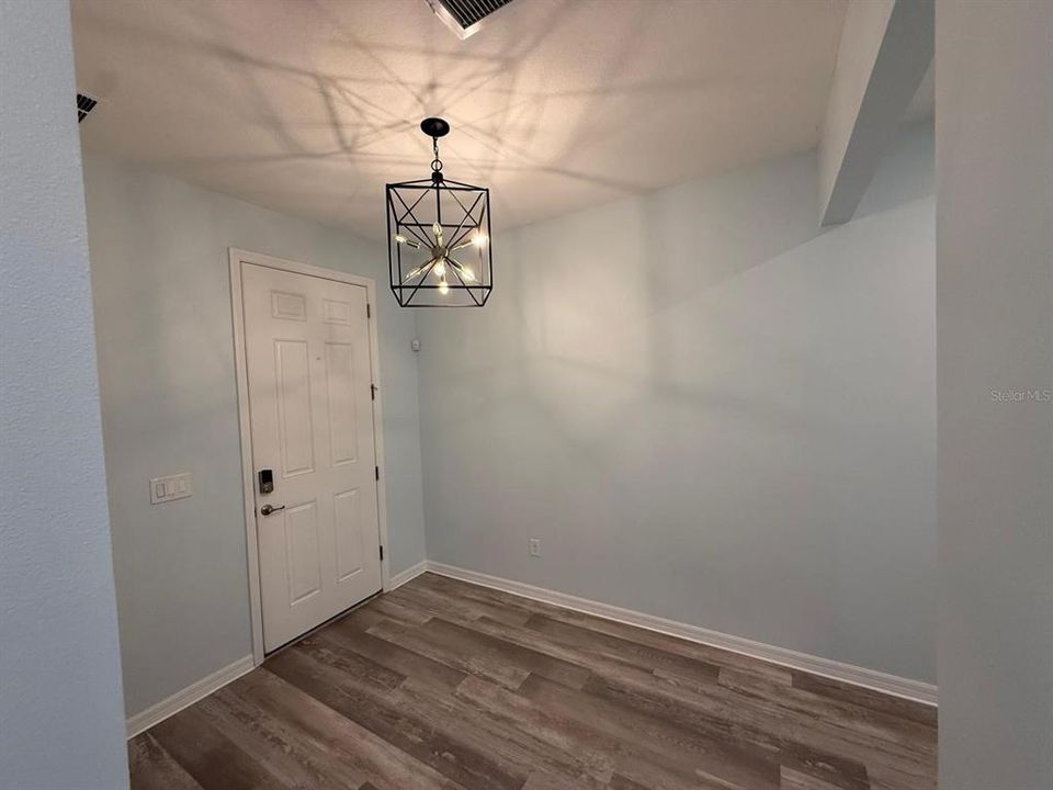 En Renta: $2,800 (4 camas, 3 baños, 2320 Pies cuadrados)