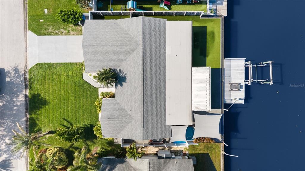 For Sale: $1,065,000 (3 beds, 2 baths, 2043 Square Feet)